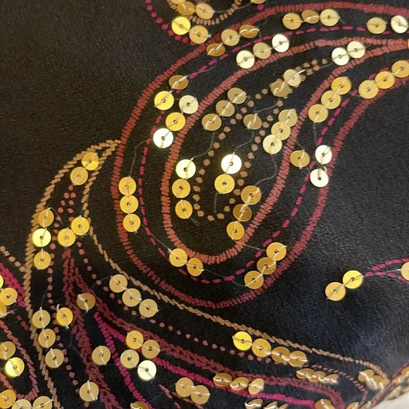 Black silk and sequin cami - Picture 4 of 5